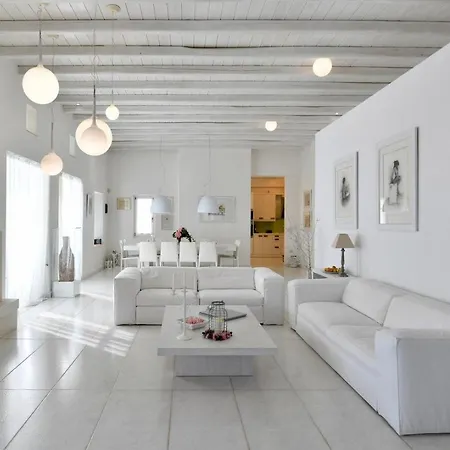 Villa Paros Sleeps 12 Pool Air Con T478601 Parikia (Paros)