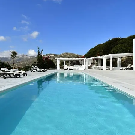 Paros Sleeps 12 Pool Air Con T478601 Villa Parikia (Paros)